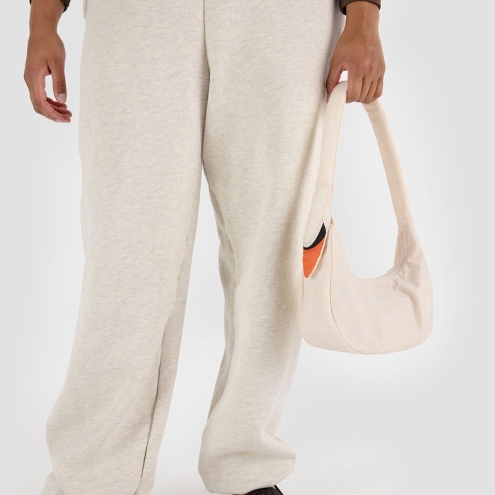 NWT BAGGU Swan Cream Shoulder Bag with Orange Accent - Picture 13 of 15